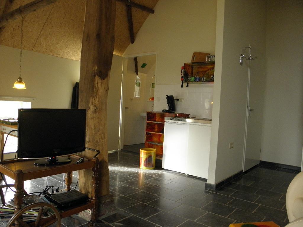 Bed & Breakfast Hofstede Het Klaphek Randwijk Room photo